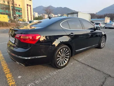 Kia K7 2012, 176200 км, за 2925.31 USD