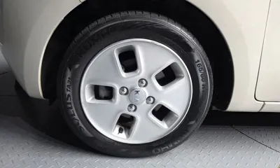 Kia Ray 2013, 187278 км, за 2560.06 USD
