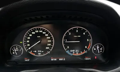 BMW X4 2015, 98198 км, за 9189.43 USD - фото 8