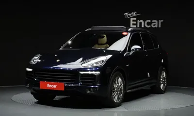 Porsche Cayenne · 2016 год