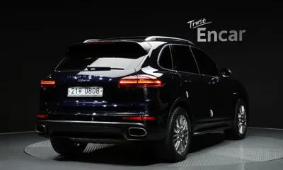 Porsche Cayenne 2016, 171939 км, за 15547.76 USD