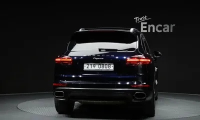 Porsche Cayenne 2016, 171939 км, за 15547.76 USD