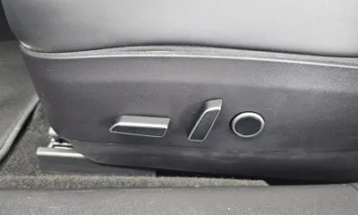 Tesla Model 3 2021, 38579 км, за 21662.07 USD - фото 26