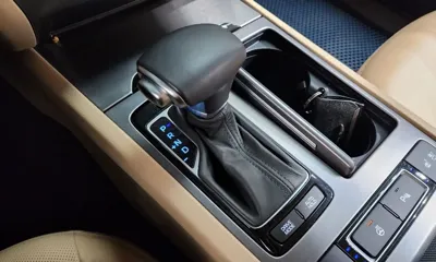 Hyundai Genesis 2016, 81529 км, за 7066.37 USD - фото 9