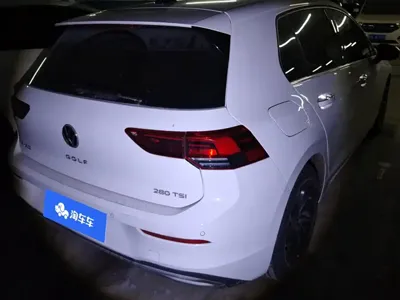 Volkswagen Golf 2020, 35000 км, за 9361.15 USD