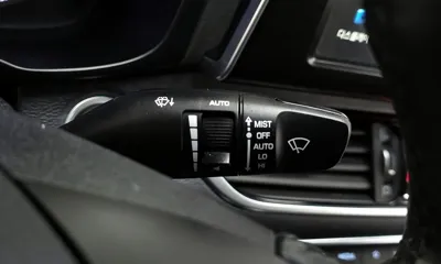 Hyundai Grandeur 2019, 159072 км, за 6629.91 USD - фото 18
