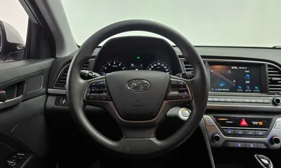 Hyundai Avante 2018, 30289 км, за 8465.19 USD - фото 13