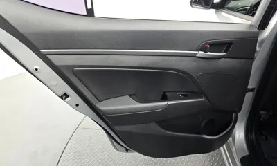 Hyundai Avante 2018, 30289 км, за 8465.19 USD - фото 25