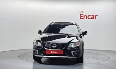 Volvo XC70 2014, 169844 км, за 6078.62 USD