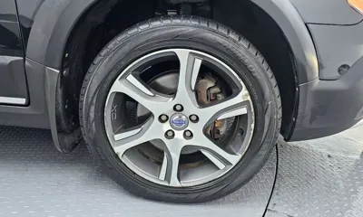 Volvo XC70 2014, 169844 км, за 6078.62 USD