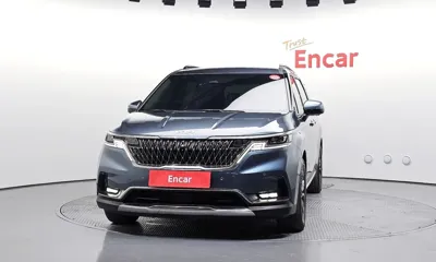 Kia Canival · 2023 год