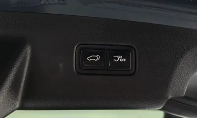 Kia Canival 2023, 23055 км, за 20217.93 USD - фото 20