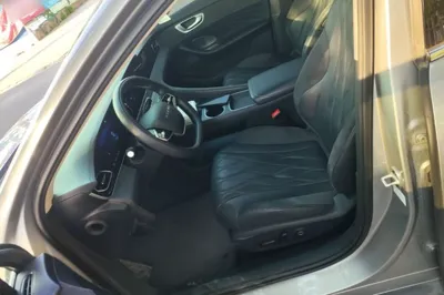 Roewe D7 2023, 21500 км, за 12285 USD - фото 17