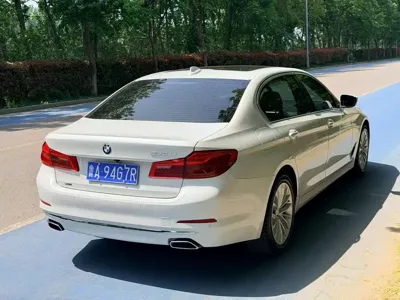 BMW 5 Series 2020, 120000 км, за 23071.95 USD