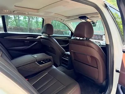 BMW 5 Series 2020, 120000 км, за 23103.31 USD - фото 8