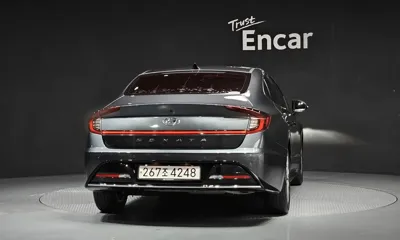 Hyundai Sonata 2022, 50726 км, за 14626.53 USD