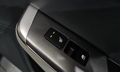 Kia EV6 2022, 123104 км, за 16866.46 USD - фото 38