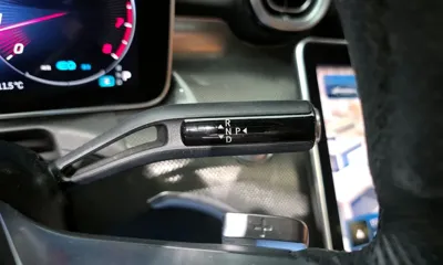 Mercedes-Benz C-Class 2022, 45601 км, за 29283.47 USD - фото 9
