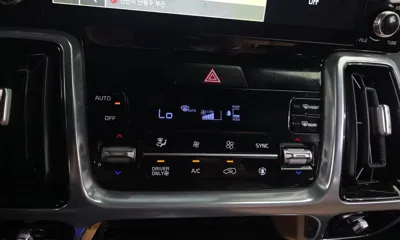 Kia Sorento 2023, 68032 км, за 19478.84 USD - фото 31