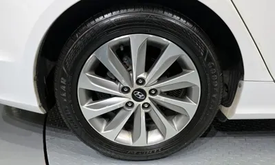 Hyundai Sonata 2013, 160689 км, за 2691.35 USD