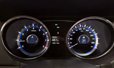 Hyundai Sonata 2013, 160689 км, за 2671.01 USD - фото 8