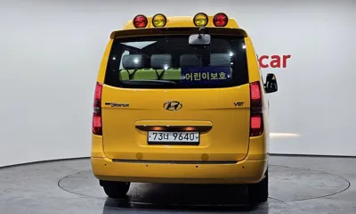 Hyundai Starex 2019, 116725 км, за 10289.27 USD