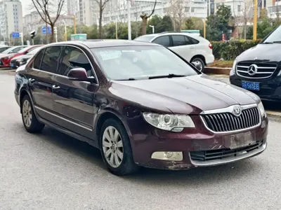 Skoda Superb 2011, 150000 км, за 1694.44 USD