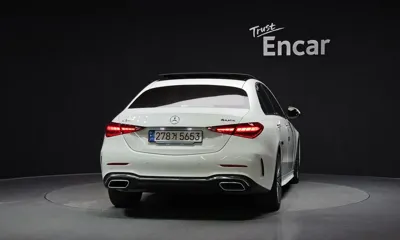 Mercedes-Benz C-Class 2023, 38107 км, за 25677.69 USD