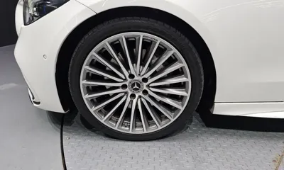 Mercedes-Benz C-Class 2023, 38107 км, за 25677.69 USD