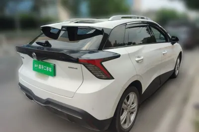 MG 4 EV 2023, 58600 км, за 11098 USD - фото 6
