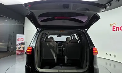 Kia Canival 2019, 99772 км, за 12913.9 USD - фото 20