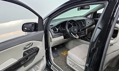 Kia Canival 2016, 115483 км, за 10115.6 USD - фото 11