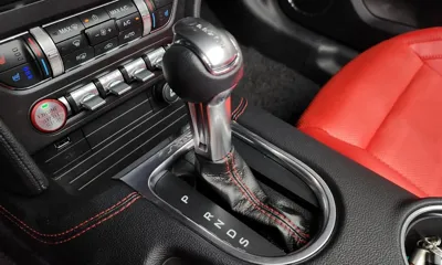 Ford Mustang 2020, 16906 км, за 31501.9 USD - фото 9