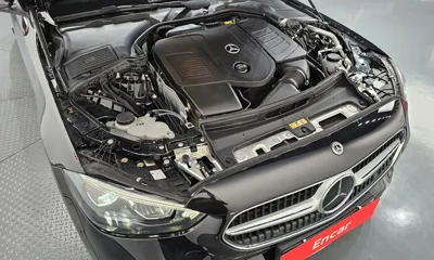 Mercedes-Benz C-Class 2023, 37679 км, за 23446.27 USD - фото 6