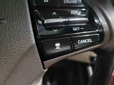 Hyundai Grandeur 2018, 188367 км, за 6309.82 USD - фото 14