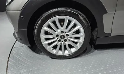 MINI Clubman 2018, 77809 км, за 10831.04 USD