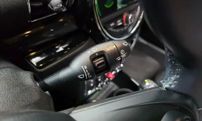 MINI Clubman 2018, 77809 км, за 10831.04 USD - фото 17