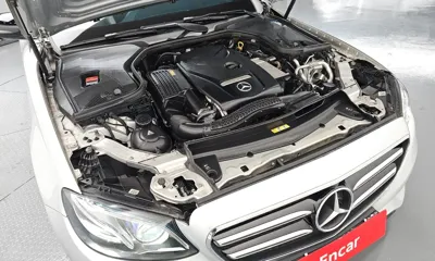 Mercedes-Benz E-Class 2017, 78318 км, за 12472.1 USD - фото 6