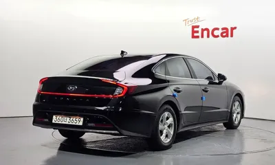 Hyundai Sonata 2021, 128050 км, за 8586.73 USD