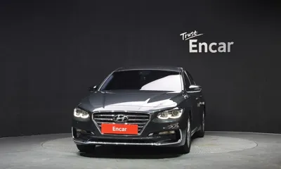 Hyundai Grandeur 2018, 102990 км, за 10076.05 USD