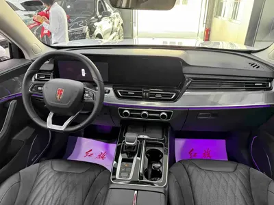 Hongqi Hongqi HS5 2023, 12000 км, за 14431.28 USD - фото 7