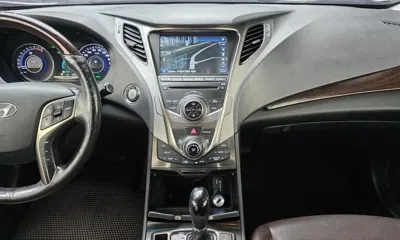 Hyundai Grandeur 2014, 186617 км, за 4488.68 USD - фото 18