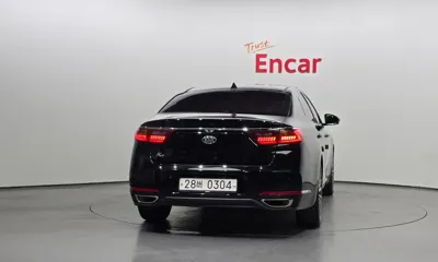 Kia K7 2017, 111071 км, за 7922.03 USD