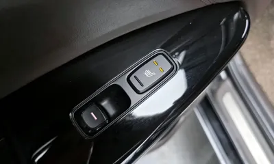 Kia K7 2017, 111071 км, за 7922.03 USD - фото 19