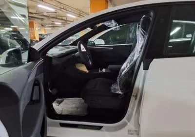 Tesla Model Y 2026, 1 км, за 33991 USD