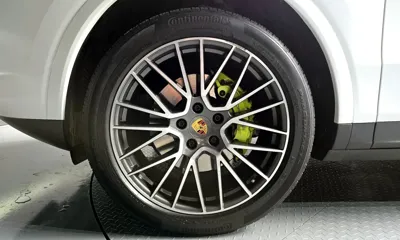 Porsche Cayenne 2021, 12497 км, за 63673.36 USD