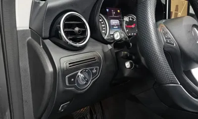 Mercedes-Benz GLC-Class 2017, 46690 км, за 17239.15 USD - фото 18
