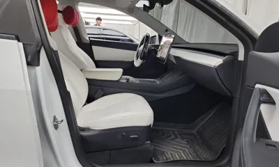Tesla Model Y 2022, 99743 км, за 24637.58 USD - фото 11