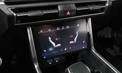 KG_Mobility_Ssangyong Torres 2023, 15245 км, за 12884.04 USD - фото 18