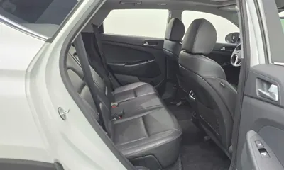 Hyundai Tucson 2019, 136152 км, за 10371.54 USD - фото 12